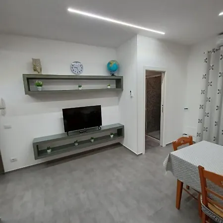 Casa Emilia Apartment *