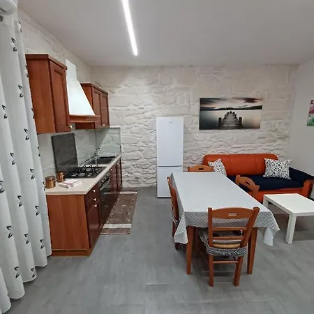 Apartment Casa Emilia Ragusa